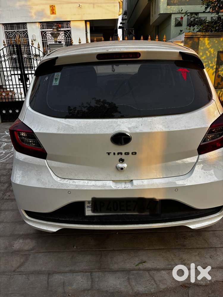 Tata Tiago 1.2 Petrol Manual 2024
