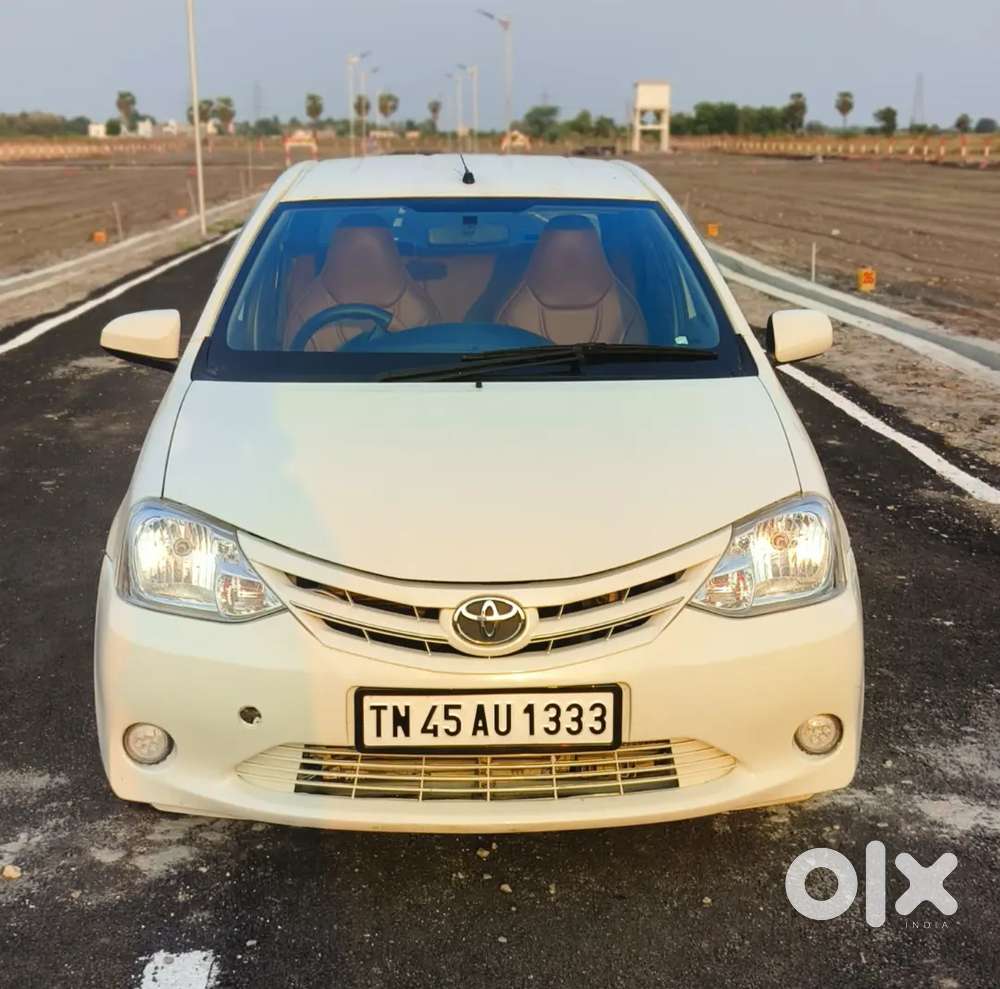 Toyota Etios 2011 Diesel 140000 Km Driven