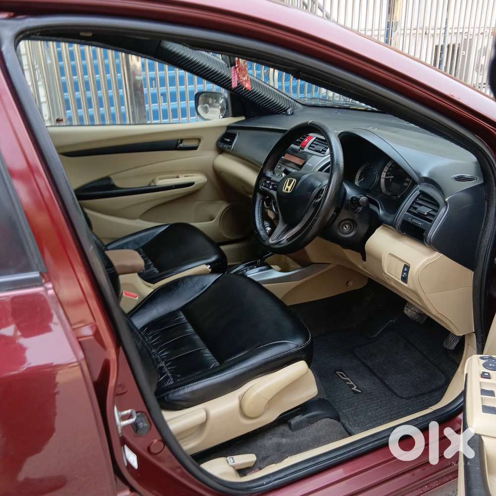 Honda City V At I-vtec, 2013, Petrol