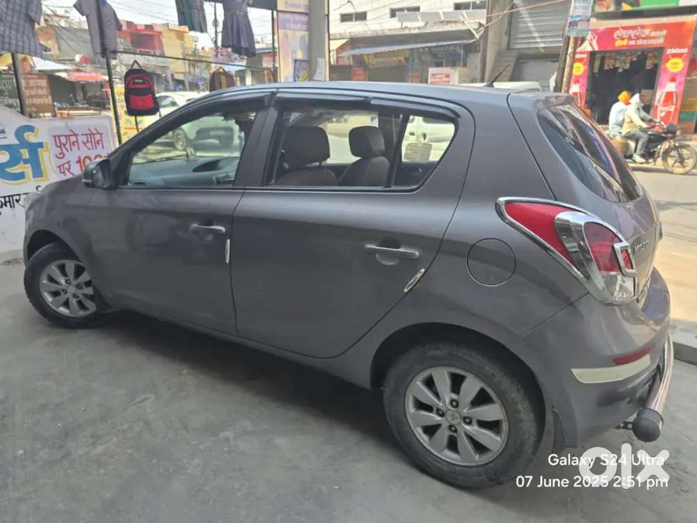 Hyundai I20 2015 Diesel 65980 Km Driven