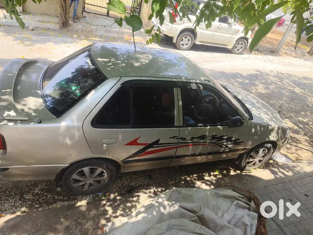 Maruti Suzuki Esteem 2007