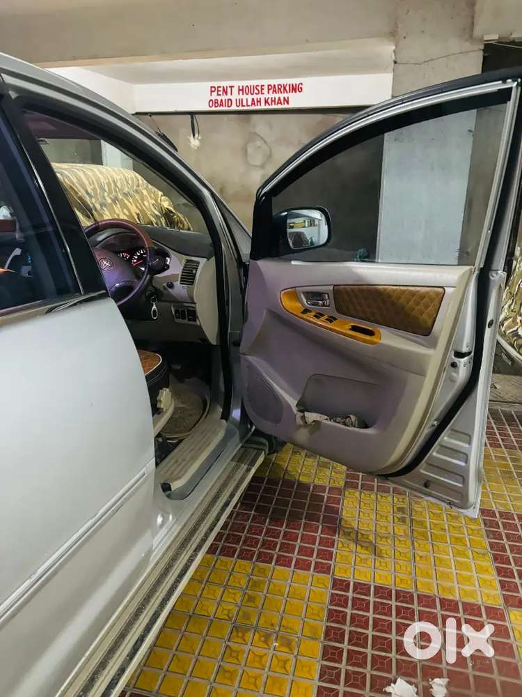 Toyota Innova 2.5 Vx 2010