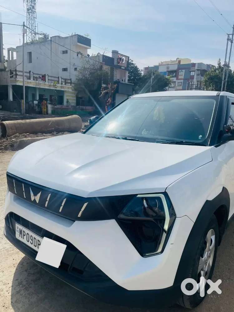 Mahindra Xuv 3x0