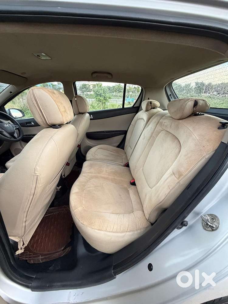 Hyundai I20 Sportz 2013 Petrol