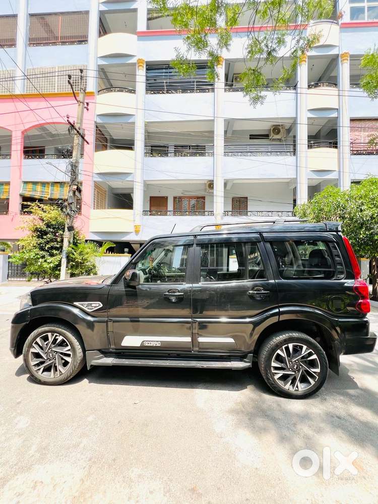 Mahindra Scorpio Classic 2.2 S 11 Mt 7 Str, 2023, Diesel
