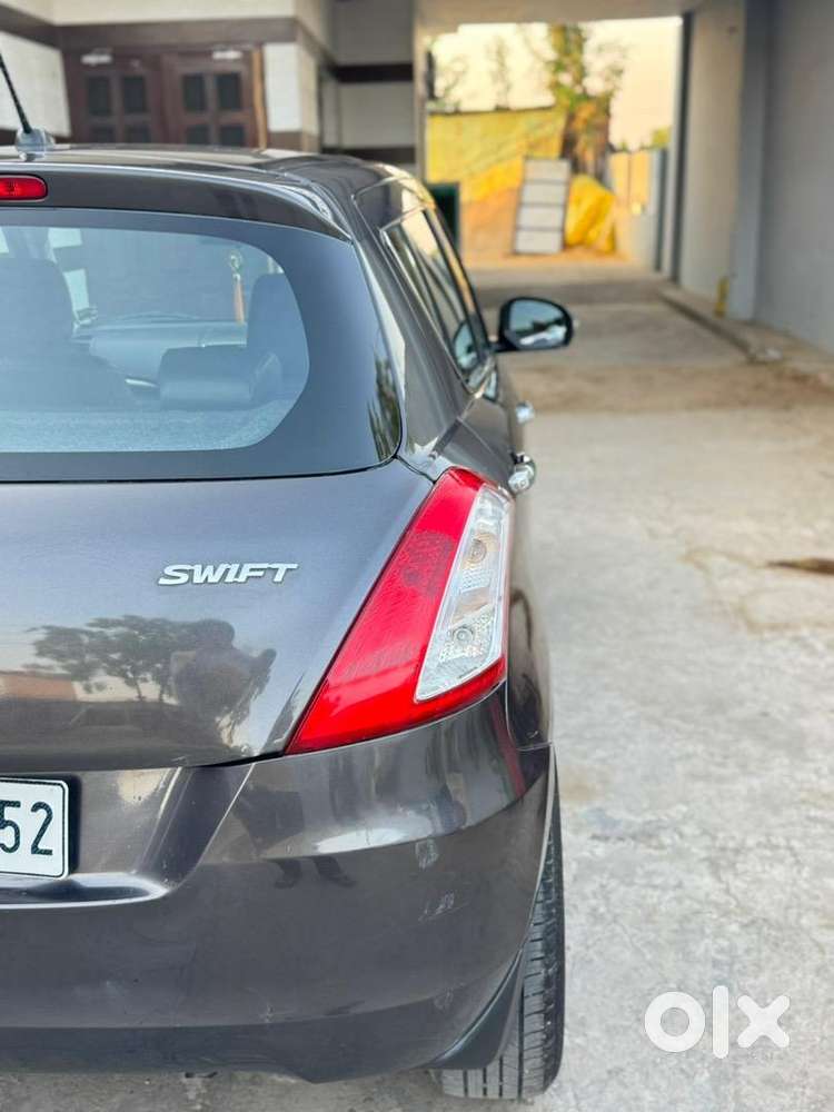 Maruti Suzuki Swift 2016