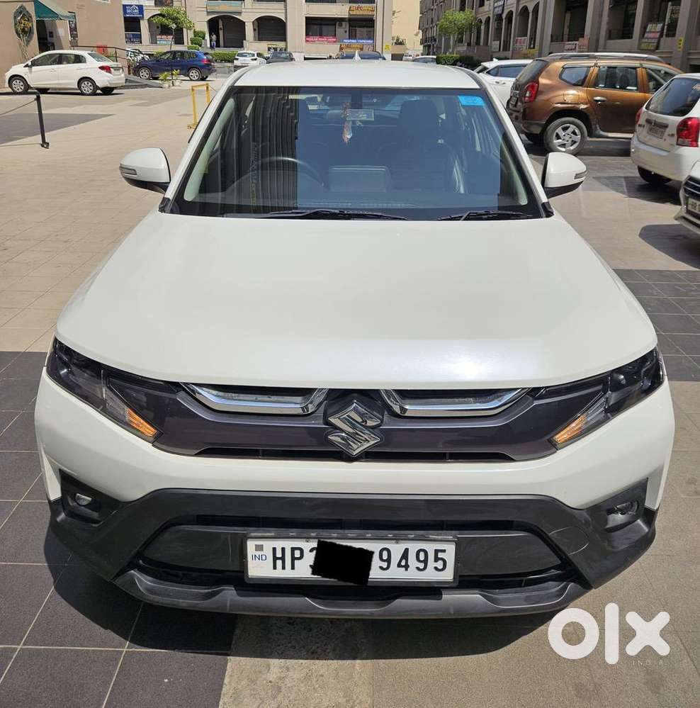 Maruti Suzuki Brezza 2024 Petrol Well Maintained