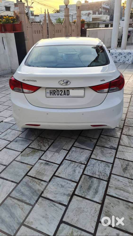 Hyundai Elantra At 2014 Diesel Well Maintained