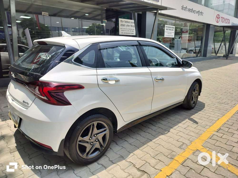 Hyundai I20 Sportz 1.2 Vtvt, 2023, Petrol