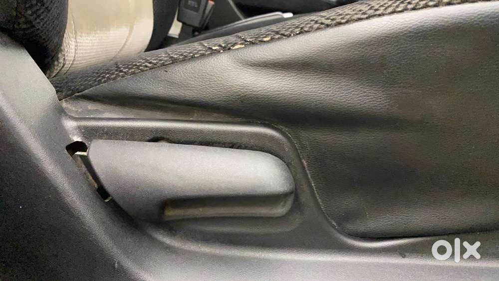 Maruti Suzuki Swift 2011-2014 Vxi, 2012, Petrol