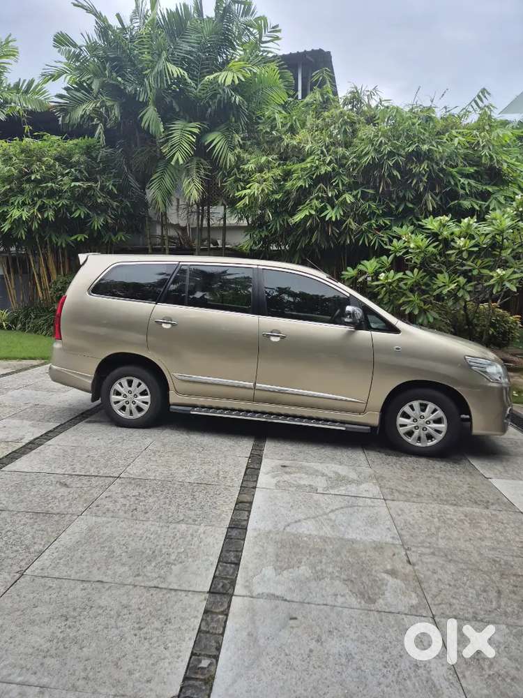 Toyota Innova Vx 8 2010 Diesel