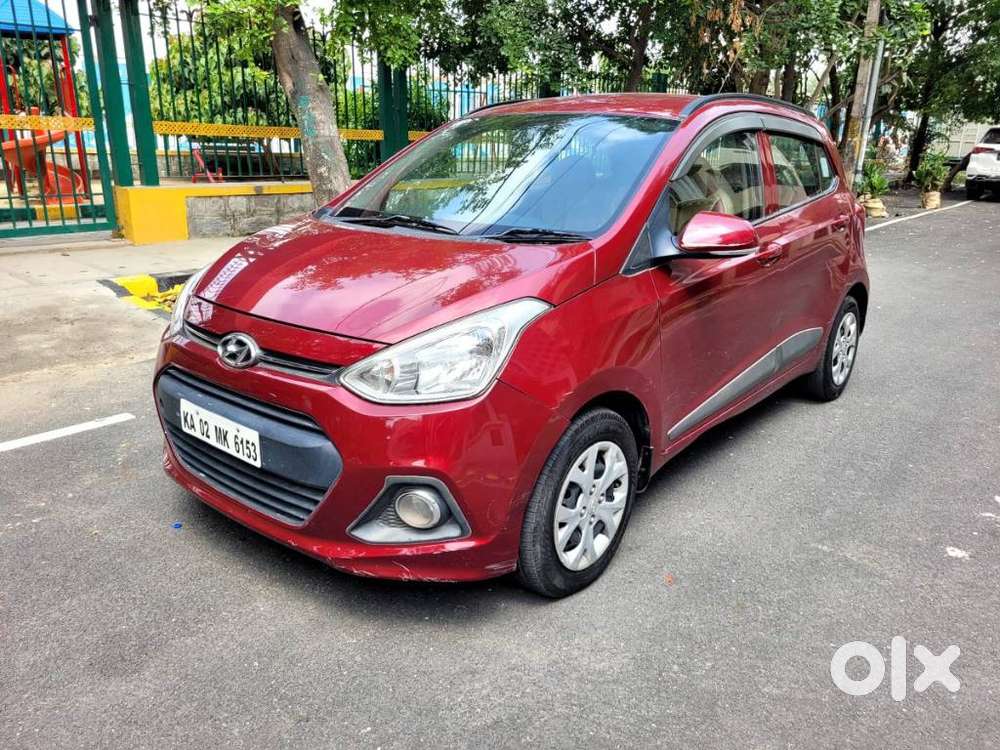 Hyundai Grand I10 Sportz, 2015, Petrol