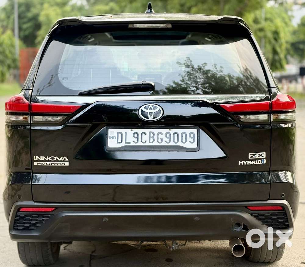 Toyota Innova Hycross Zx(o), 2025, Petrol