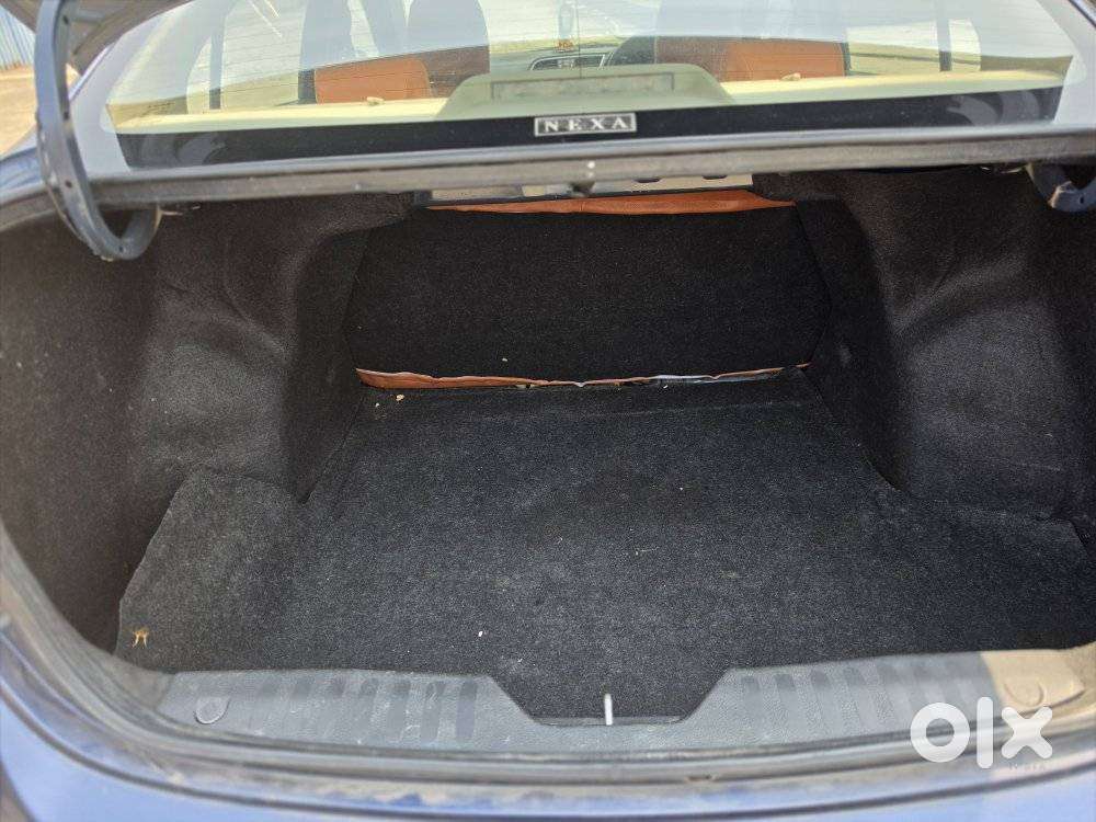 Maruti Suzuki Ciaz, 2018, Petrol