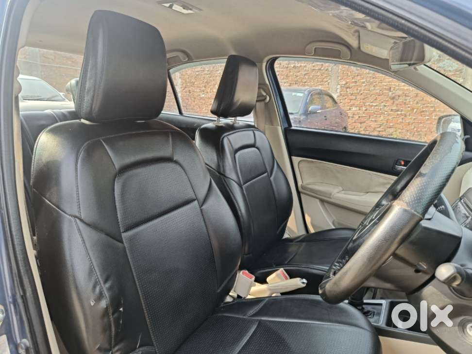 Maruti Suzuki Dzire 1.2 Vxi Amt, 2017, Petrol