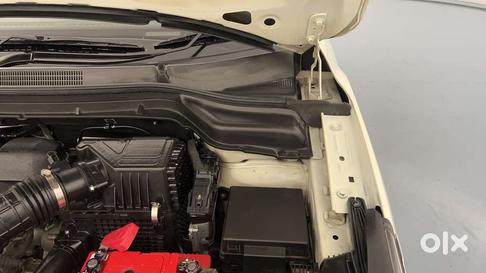 Mahindra Xuv300 W8 (o) 1.5 Diesel Amt, 2021, Diesel