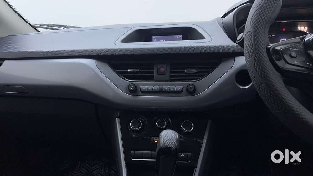 Tata Nexon 1.2 Revotron Xma Amt (s), 2022, Petrol
