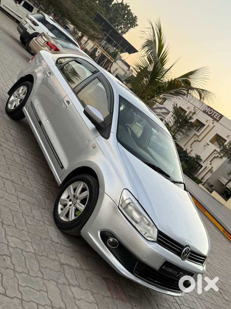 Volkswagen Vento 1.2 Tsi Highline Plus At, 2011, Petrol