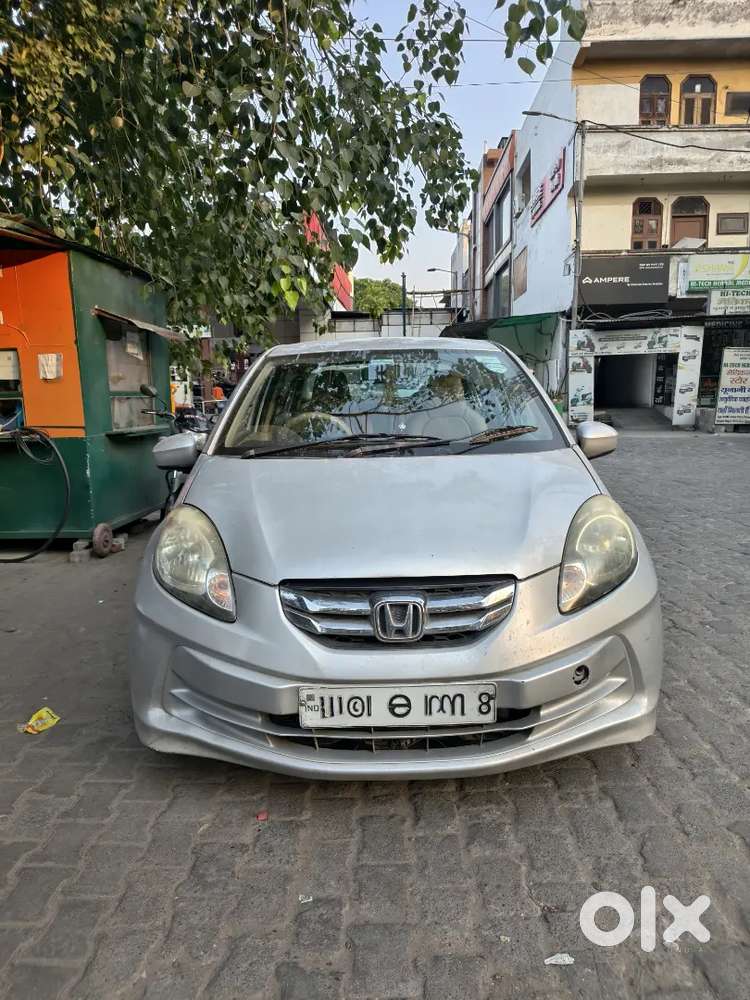 Honda Amaze Petrol Well Maintained