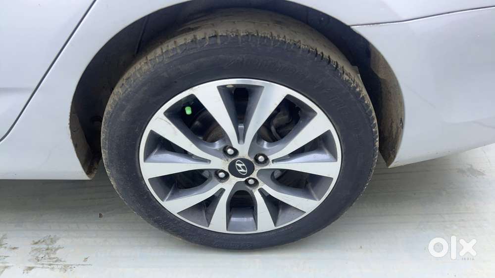 Hyundai Verna 1.6 Vtvt Sx, 2014, Petrol