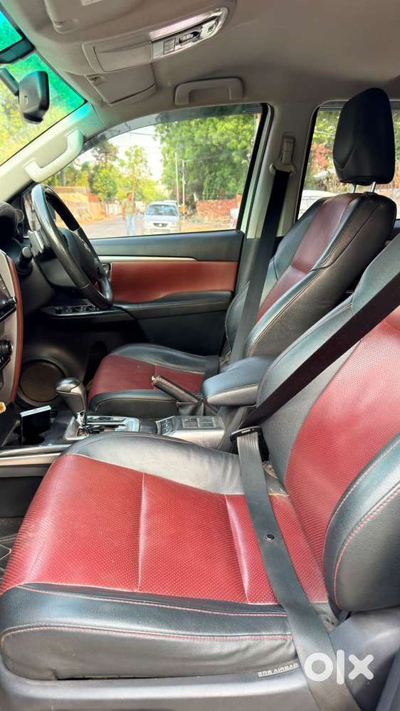 Toyota Fortuner Legender 4x2 At 2.8, 2024, Diesel