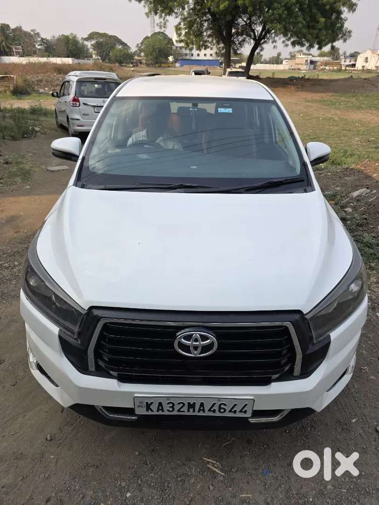 Toyota Innova Crysta 2018 Diesel Well Maintained