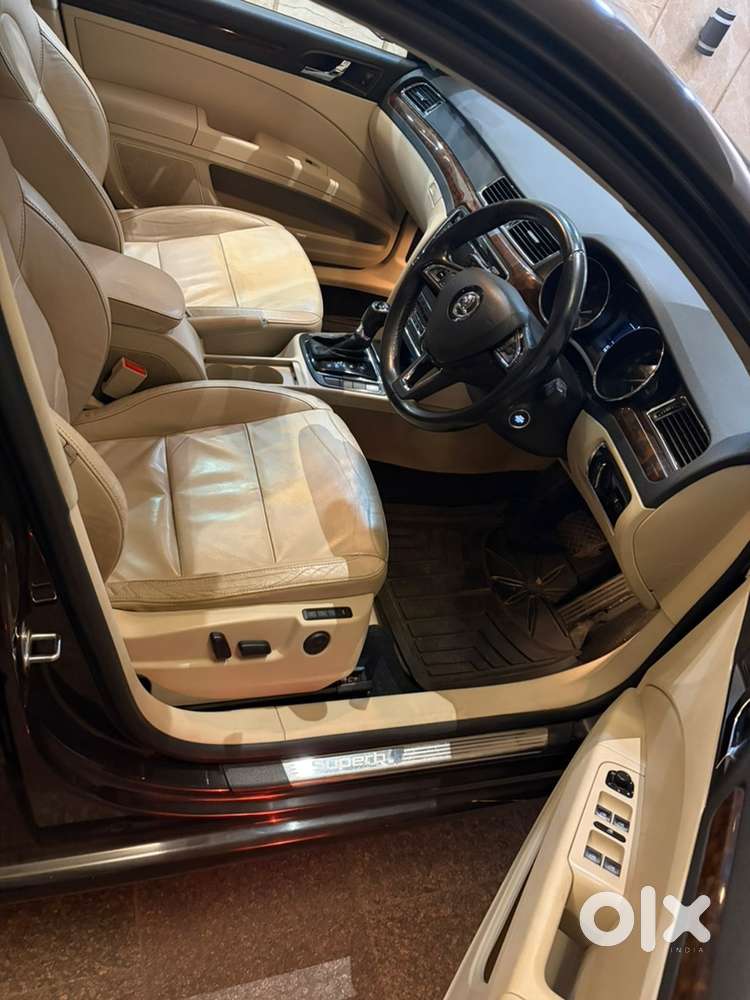 Skoda Superb Elegance 2014