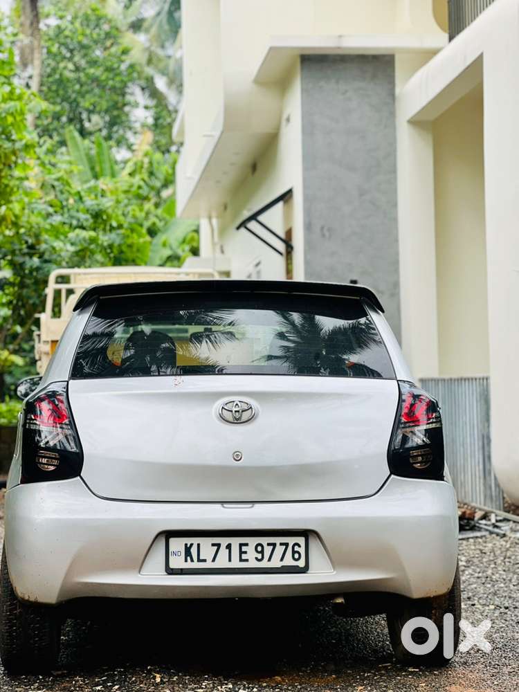 Toyota Etios Liva 2015