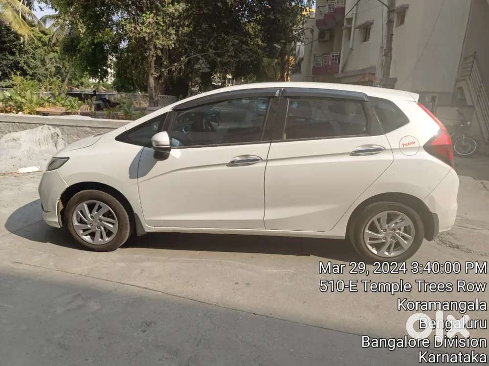 Honda Jazz 2021 Petrol 60000 Km Driven