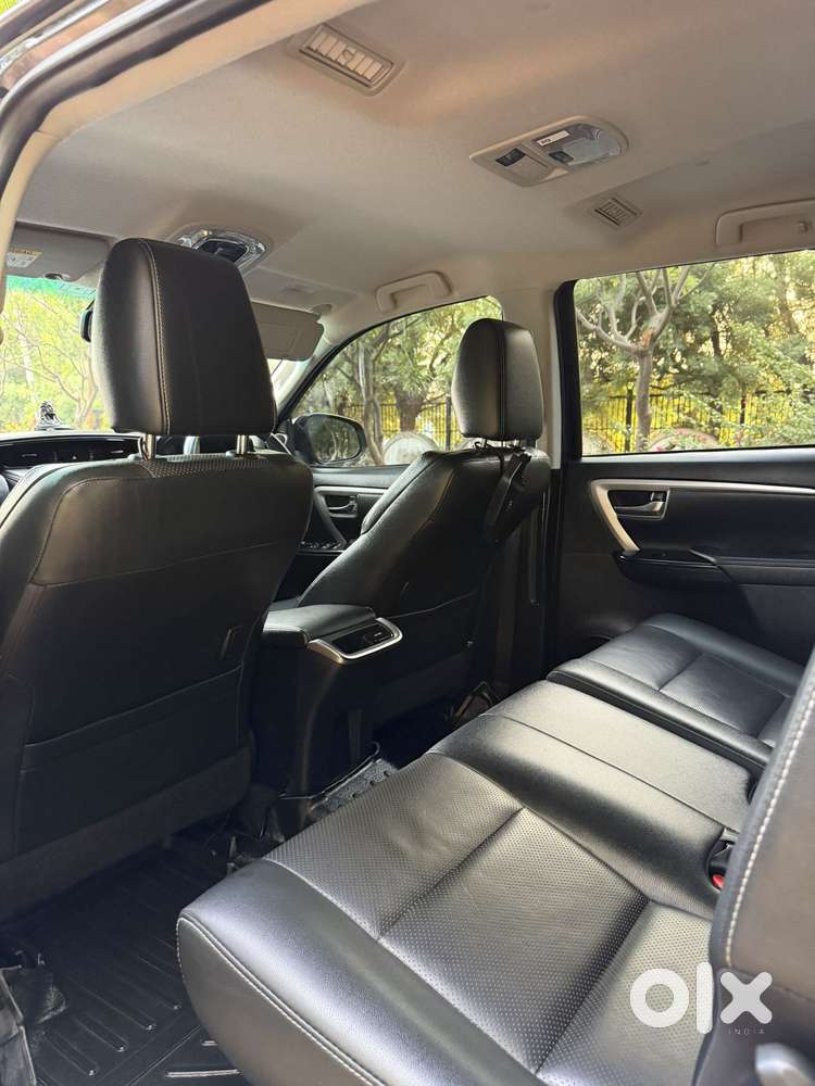 Toyota Fortuner 4x2 At 2.8 Diesel, 2022, Diesel