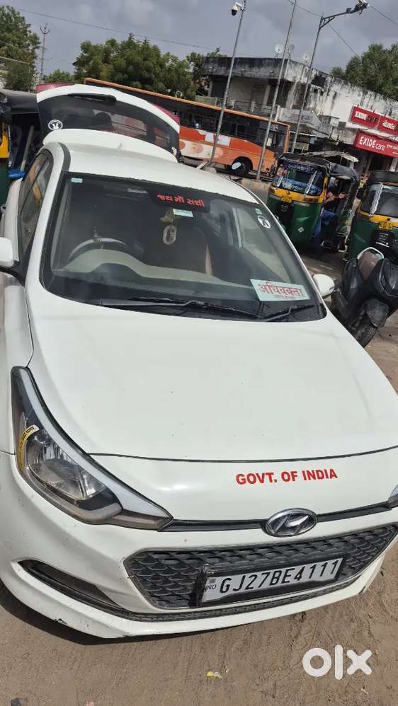 Hyundai I20 2016 Pretol And Cng Top Model Push Start