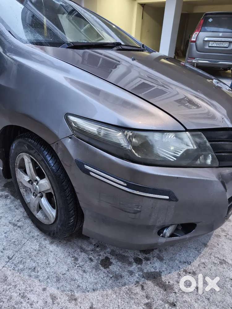 Honda City 1.5 V 2011