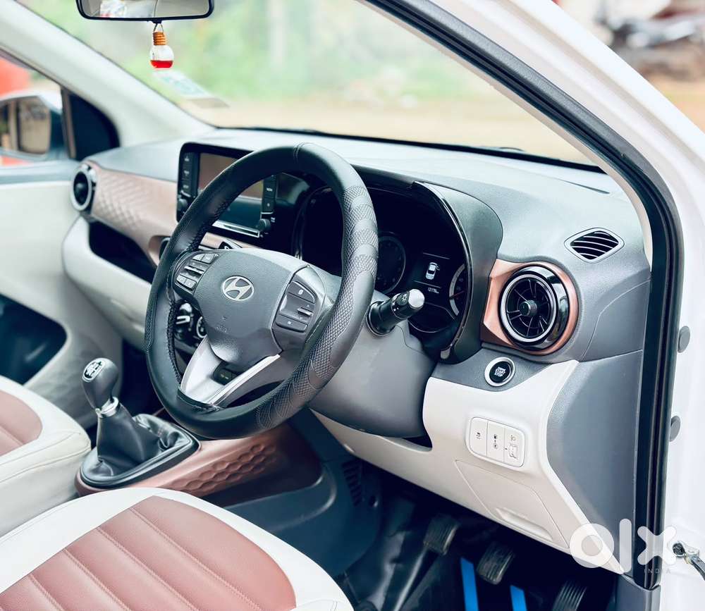 Hyundai Aura Sx Manual, 2025, Cng & Hybrids