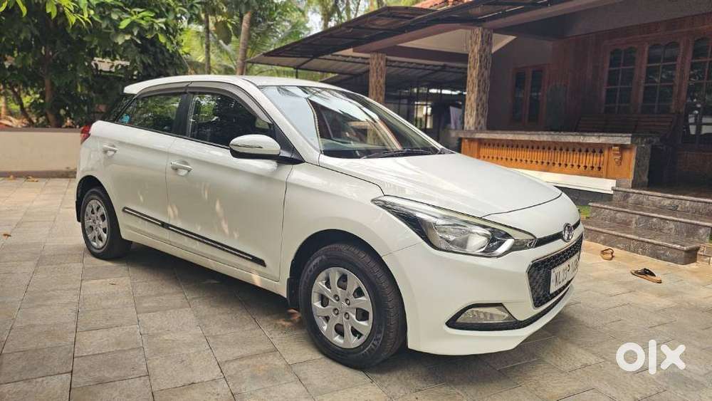 Hyundai I20 1.4 Sportz, 2017, Petrol