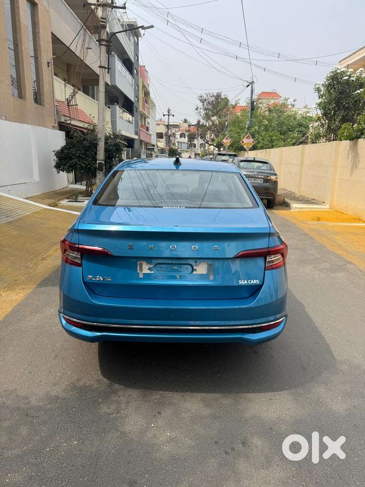 Skoda Slavia 1.0 Tsi Style At, 2022, Petrol