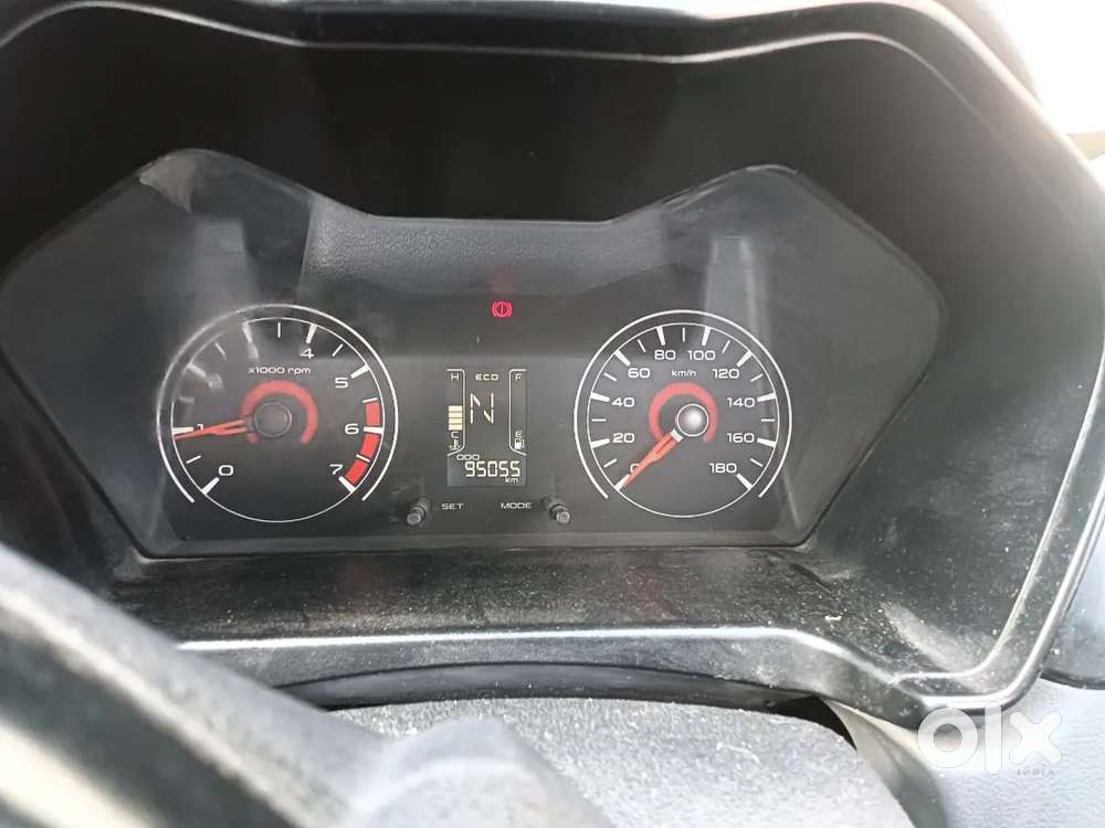 Mahindra Kuv100 Nxt 2017 Diesel Well Maintained