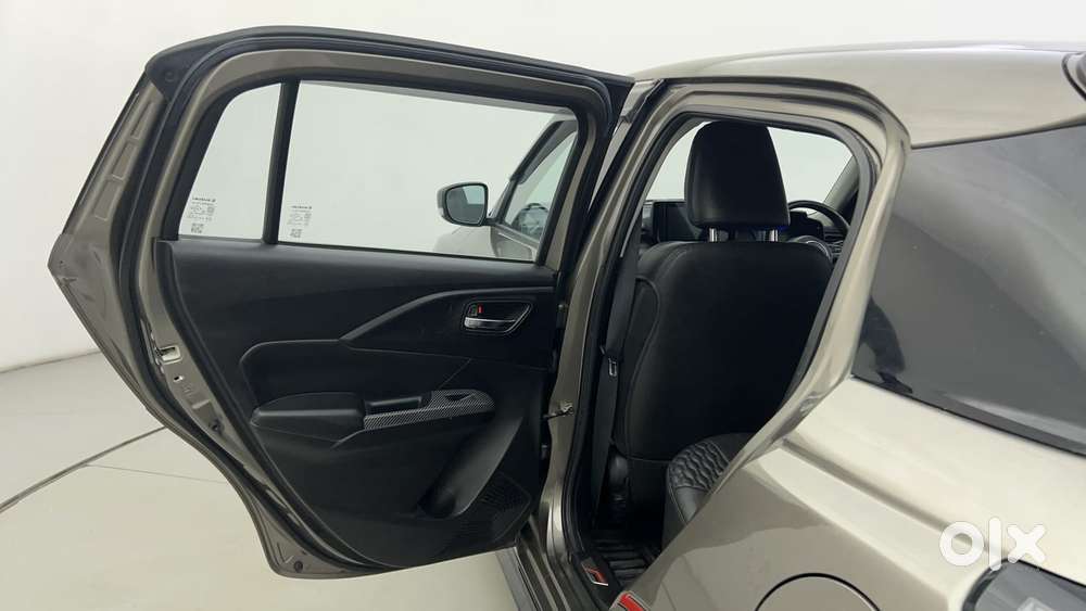 Maruti Suzuki Swift Zxi Plus, 2024, Petrol