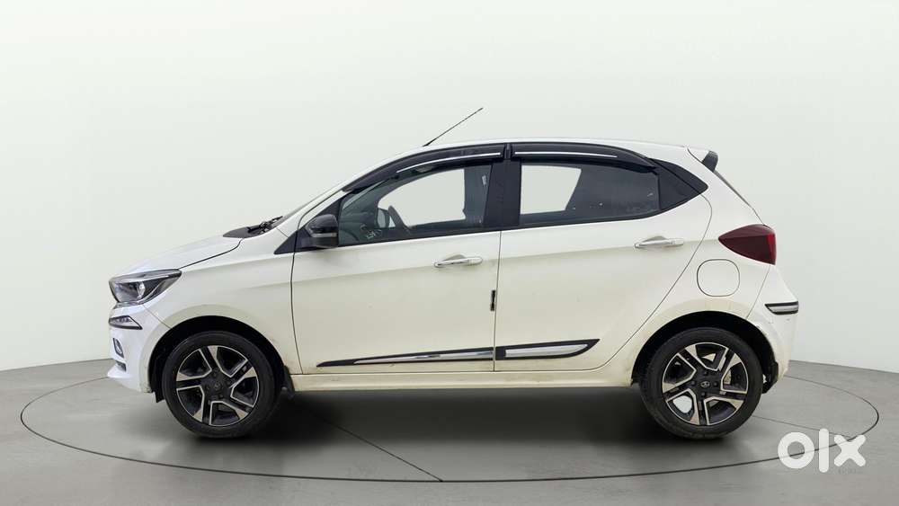 Tata Tiago Xza Plus, 2023, Petrol