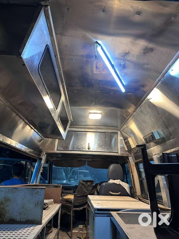 Tata Winger Food Truck