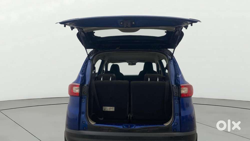 Renault Triber 1.0 Rxz Amt Dual Tone, 2021, Petrol