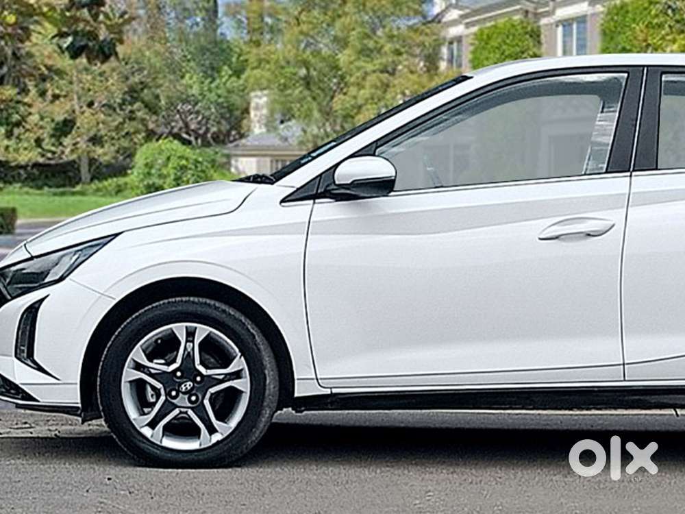 Hyundai Elite I20 Sportz (o) 1.2 Mt, 2024, Petrol