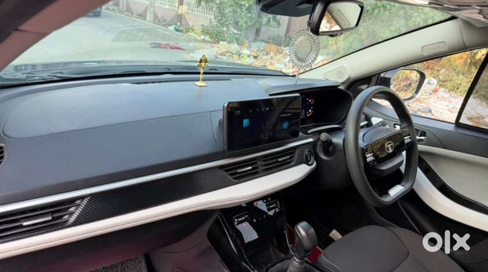 2023 Tata Nexon Petrol Manual