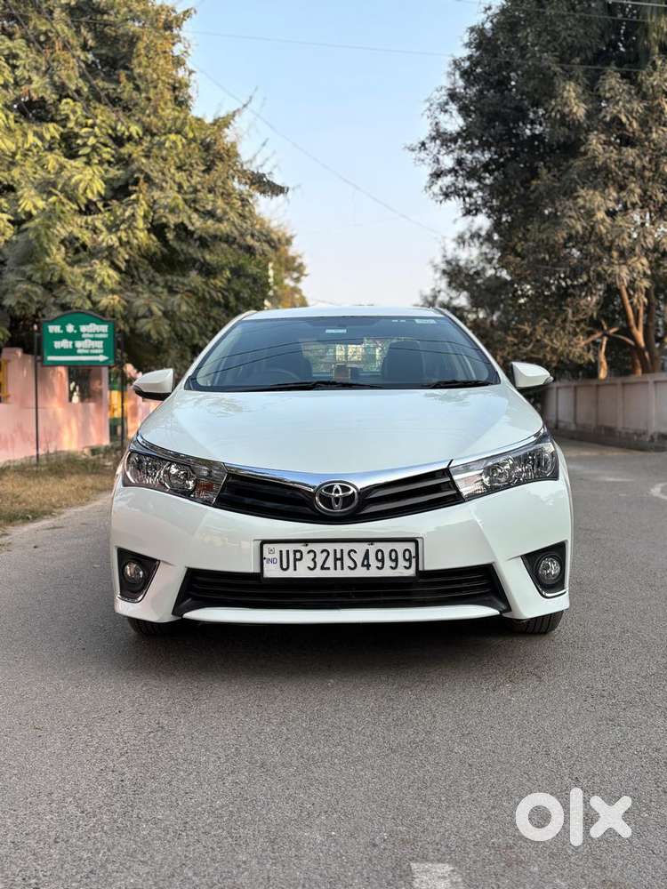 Toyota Corolla Altis 2013-2017 D-4d J, 2017, Diesel