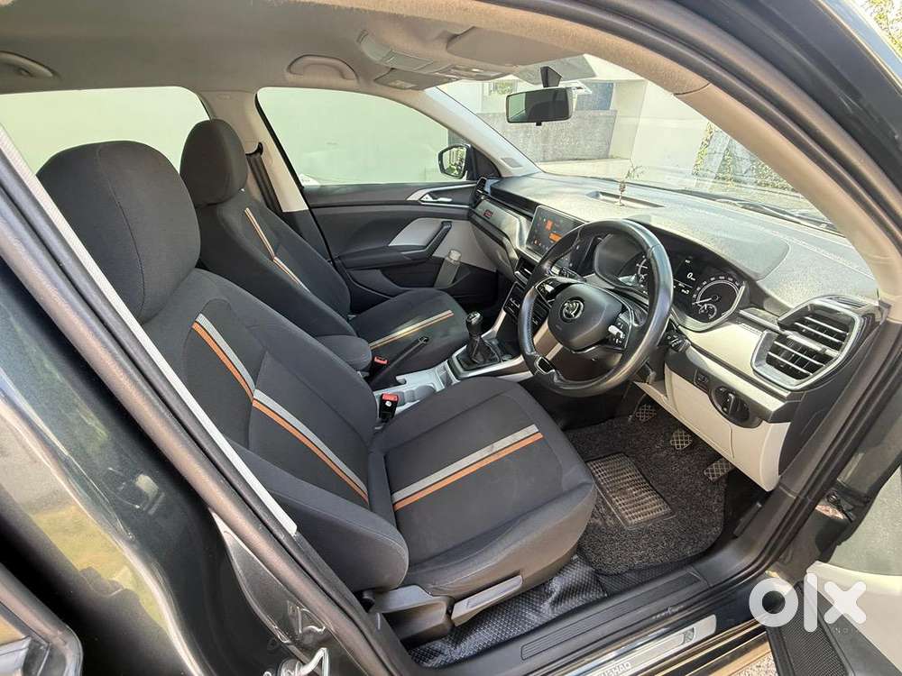 Skoda Kushaq 1.0l Petrol Manual 2021