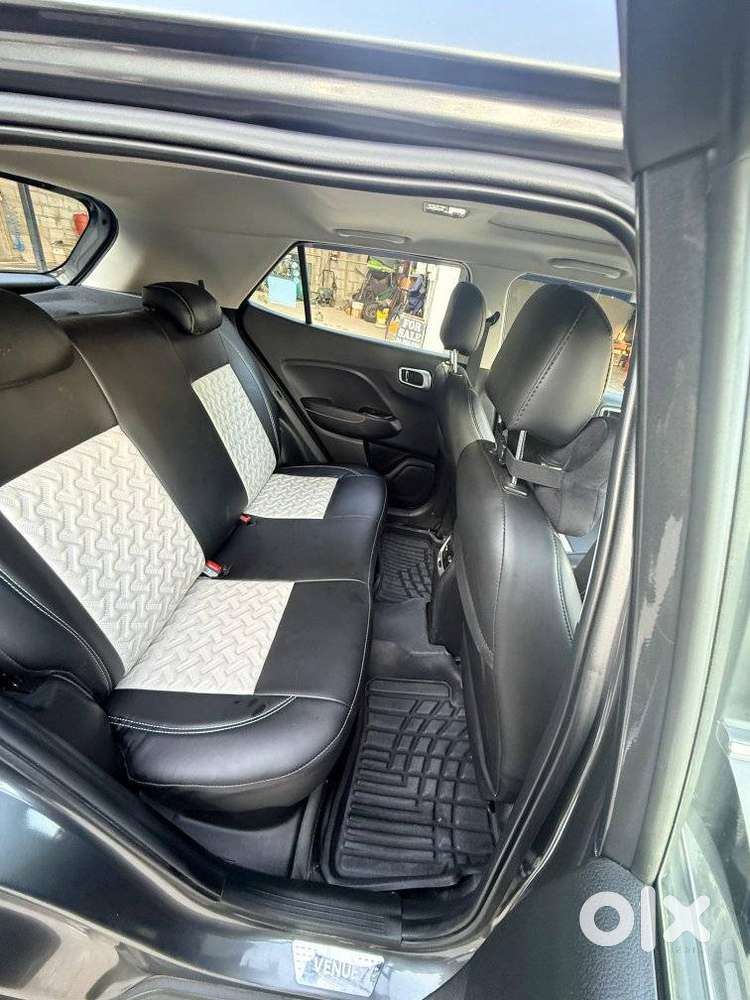 Hyundai Venue 1.0 Sx (o) Turbo Imt, 2021