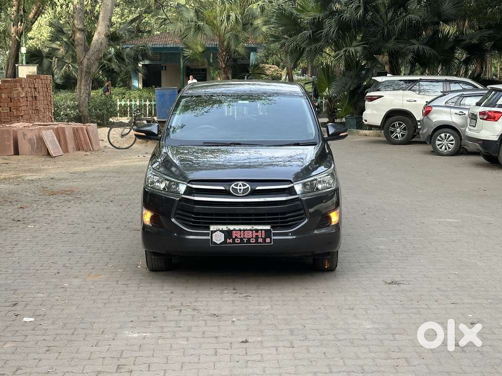 Toyota Innova Crysta 2.4 G Mt 7 Str, 2017, Diesel