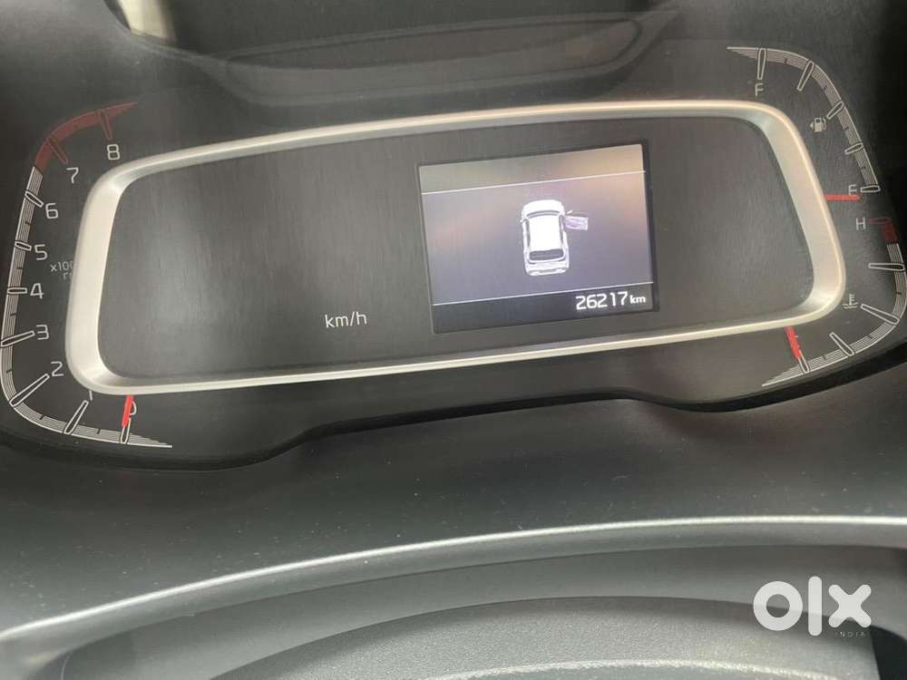 Kia Sonet 2021 Petrol 26000 Km Driven Well Maintained Red Color