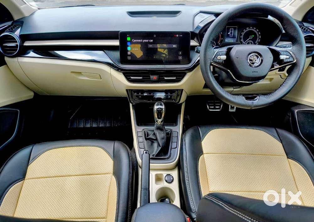 Skoda Slavia Ambition 1.0l Tsi At, 2025, Petrol