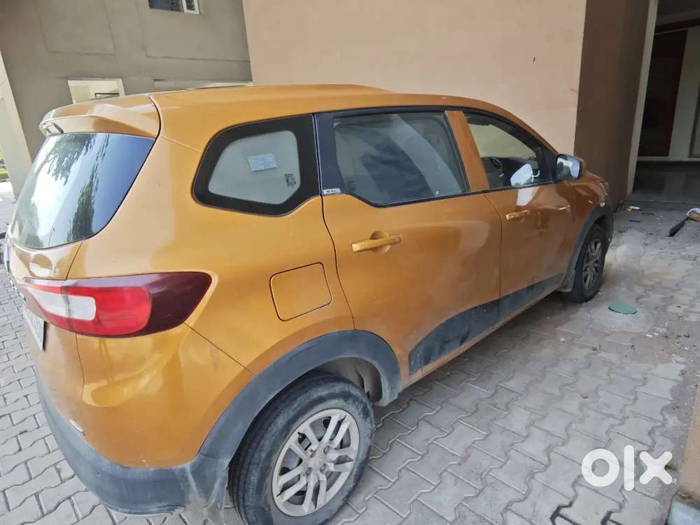 Brand New Condition, 7 Seater Renault Triber 1st Owner