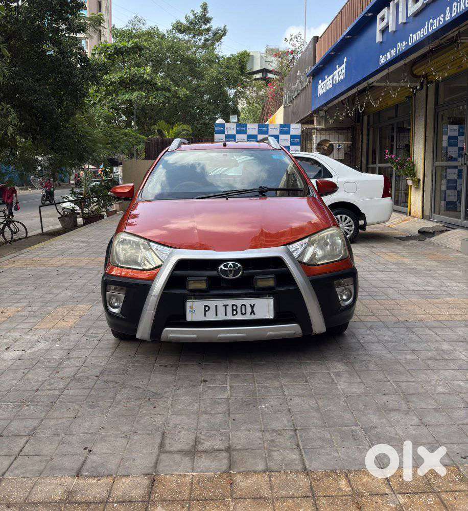 Toyota Etios Cross 1.2l G, 2015, Petrol